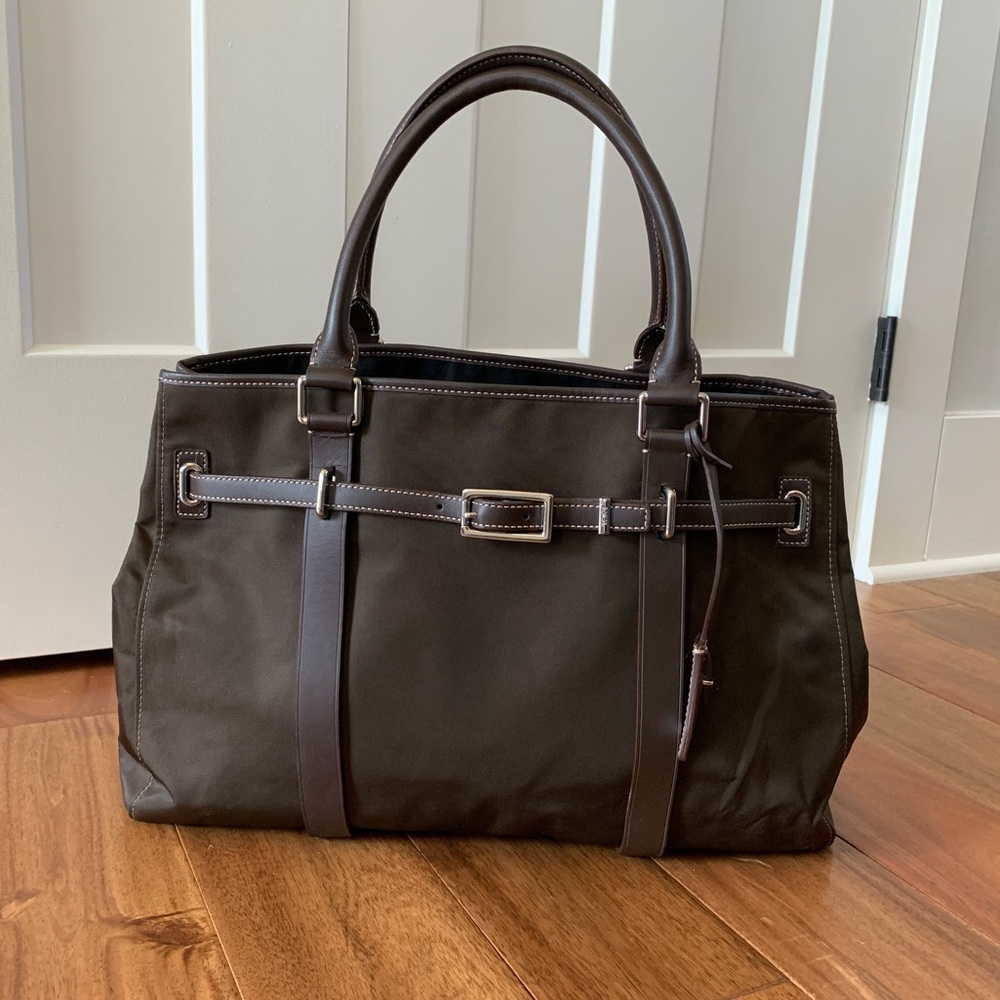 SOLD TUMI Reversible Tote Purse Travel Bag NWT - Picture 1 of 7